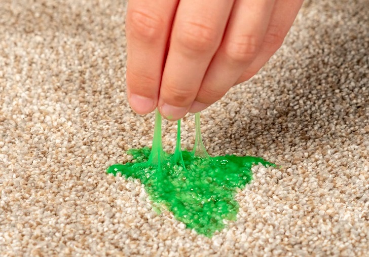 Kurumuş Slime Nasıl Çıkar? Halı, Koltuk, Kıyafet ve Kumaş